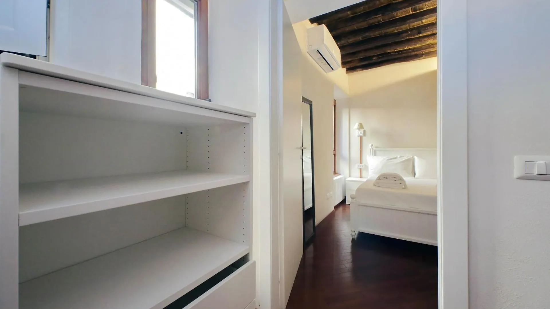 Dainty Suite Paradiso Near Piazza Navona Rom